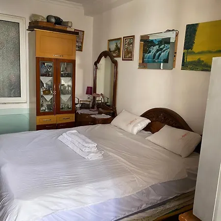 Karafili Apartament Διαμέρισμα
